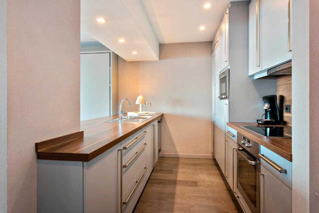 Montezuma Luxe Studio Met Frontaal Zeezicht Zonder Aparte Slaapkamer Apartment Oostende Exterior foto